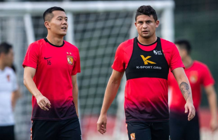 亚冠今晨走向成谜，毕尔巴鄂竞技官宣签约，震撼外界，数据趋势出现新变化(亚洲雄风歌词)-s15赛程